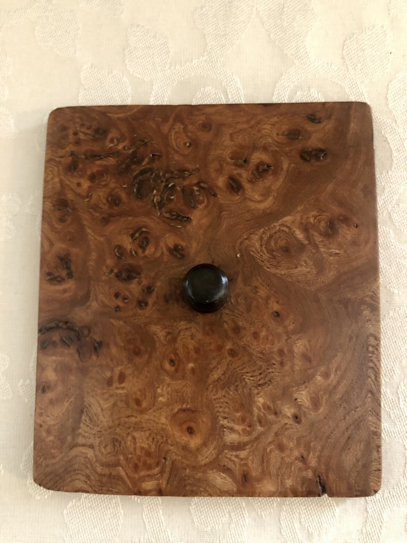 Antique Regency Sarcophagus Shaped  Burr Elm Tea Caddy - Image 9